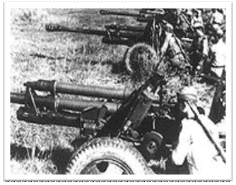 http://upload.wikimedia.org/wikipedia/commons/thumb/2/2c/Kursk_Soviet_Artilery.JPG/200px-Kursk_Soviet_Artilery.JPG