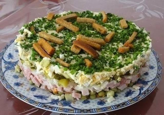 http://4.bp.blogspot.com/-GXZ0A1LRmpI/Uw95cGctgHI/AAAAAAAADz8/zuI39EMfR5A/s1600/%D0%AD%D0%A2%D0%9E+%D0%A4%D0%9E%D0%A2%D0%9E+%D0%97%D0%90%D0%A1%D0%9B%D0%A3%D0%96%D0%98%D0%92%D0%90%D0%95%D0%A2+%D0%9A%D0%9B%D0%90%D0%A1%D0%A1!!!!!!!!!.jpg