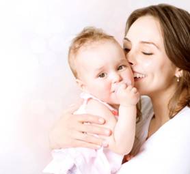 C:\Users\АСУ\Pictures\мам и малыш\mother-and-daughter-768x703.jpg
