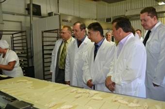 http://volgogradskoe-kachestvo.ru/images/adm_uploads/1349434404_DSC_0159.JPG