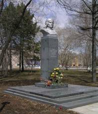 http://www.kmscity.ru/assets/city/attractions/maresiev.jpg
