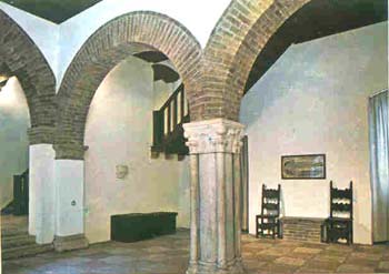 Verona. Entrance room in Juliet's House - Прихожая в Доме Джульетты. Верона