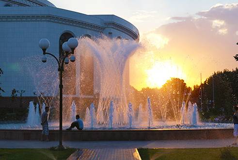 http://www.fft.ru/assets/images/Club_Velvet_Season/Velvet_Season_Tours/Uzbekistan/uz2.jpg