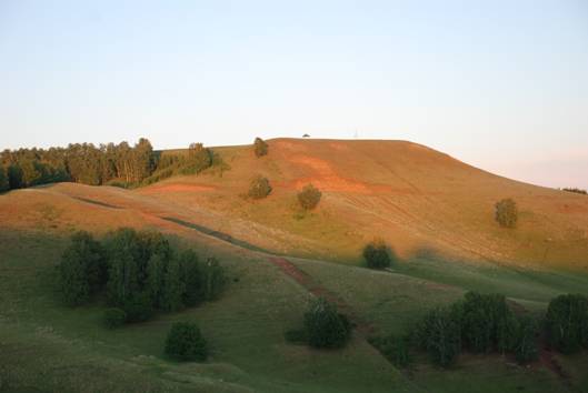 http://www.wanders-k.ru/sites/default/files/chatyr_tau.jpg