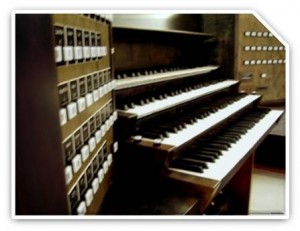 http://muzruk.net/wp-content/uploads/2011/09/%D0%BE%D1%80%D0%B3%D0%B0%D0%BD1-300x231.jpg