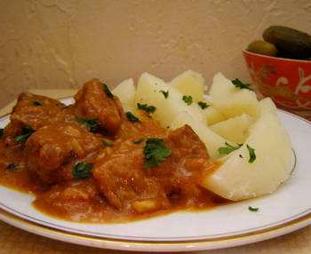 Guljash-s-podlivkoj