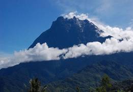 highest_mountain_in_southeast_asia_40952m_kota_kinabalu_sabah_malaysia.jpg