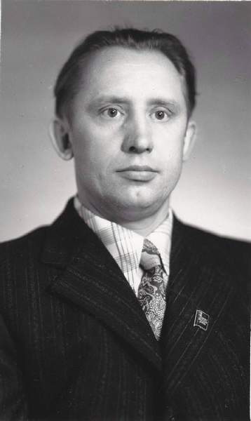 http://plamya-truda.ru/ardzon/files/obretenie-imeni-v-pamyat-o-glavnom-vrache-3660.jpg