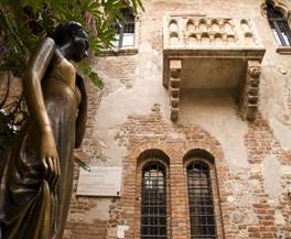 http://www.wedditaly.ru/images/official-wedding/verona/wedding-in-italy-verona_03.jpg