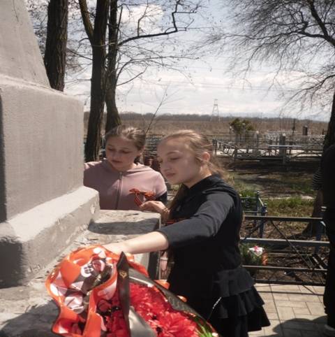 C:\Users\4 школа\Desktop\обелиск1\SAM_0573.JPG