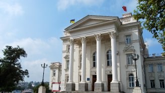 "Дворец детства и юности"