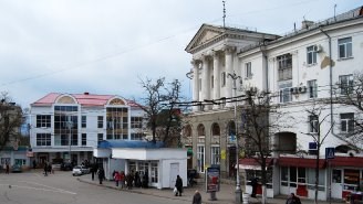 "Улица Героев Севастополя"